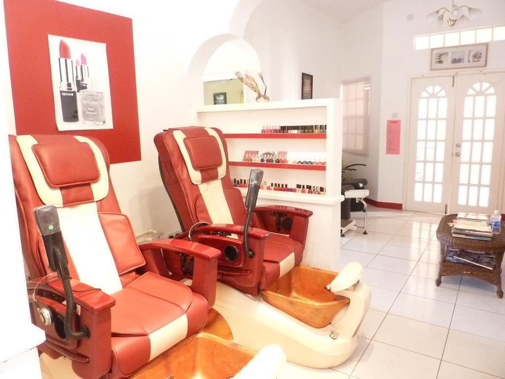 St. George's La Heliconia & Day Spa المظهر الخارجي الصورة